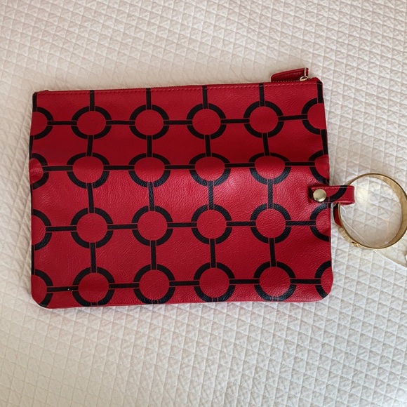 Red and Black Clutch/Wristlet - Picture 3 of 9